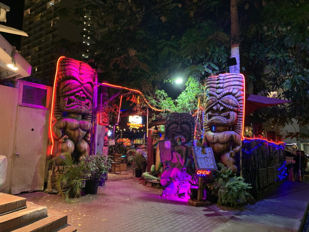 Tiki Bar Hawaii
